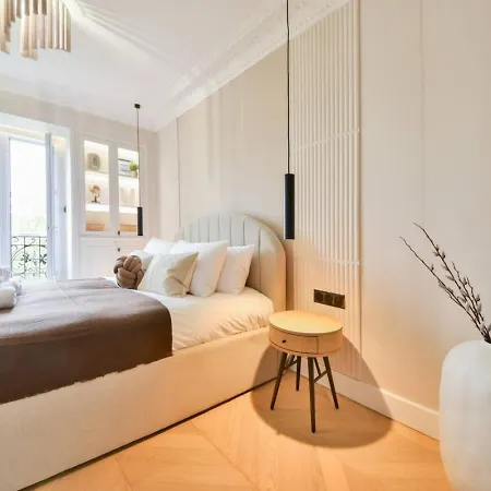 Daire Stylish 1br View Of River Seine And Eiffel Tower Paris